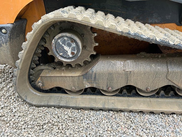 2021-case-tv450b-image-13