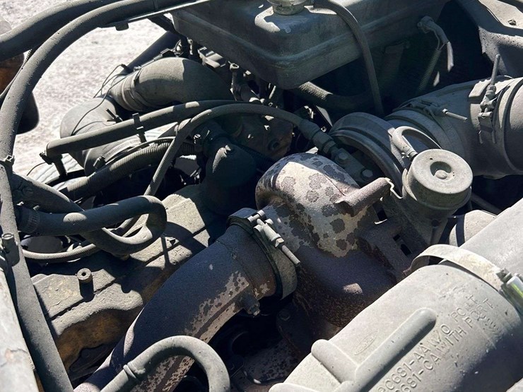 1995-ford-lt9000-image-12