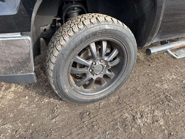 2009-gmc-sierra-1500-image-8