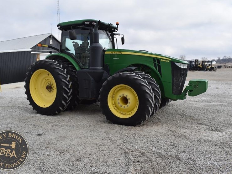 2014-john-deere-8345r-image-10