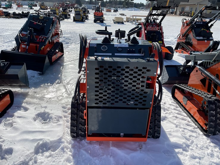 #5323-•-2025-ats--t460-mini-skid-steer-loader-image-4