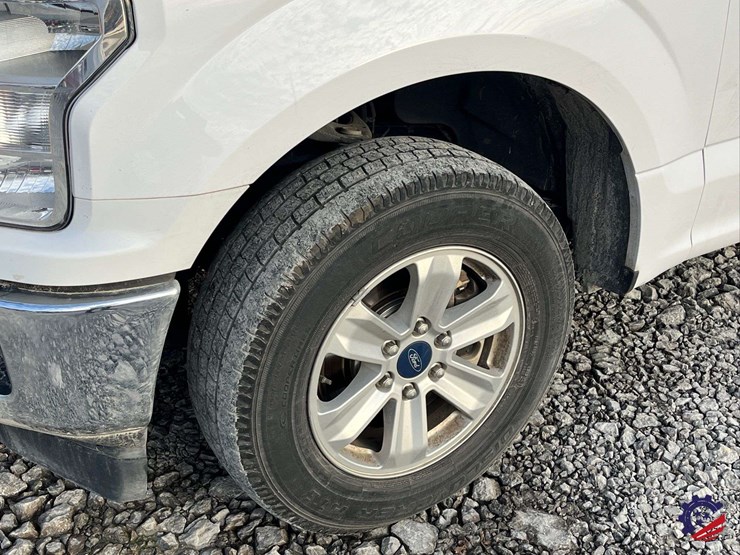 2020-ford-f150-xl-image-7