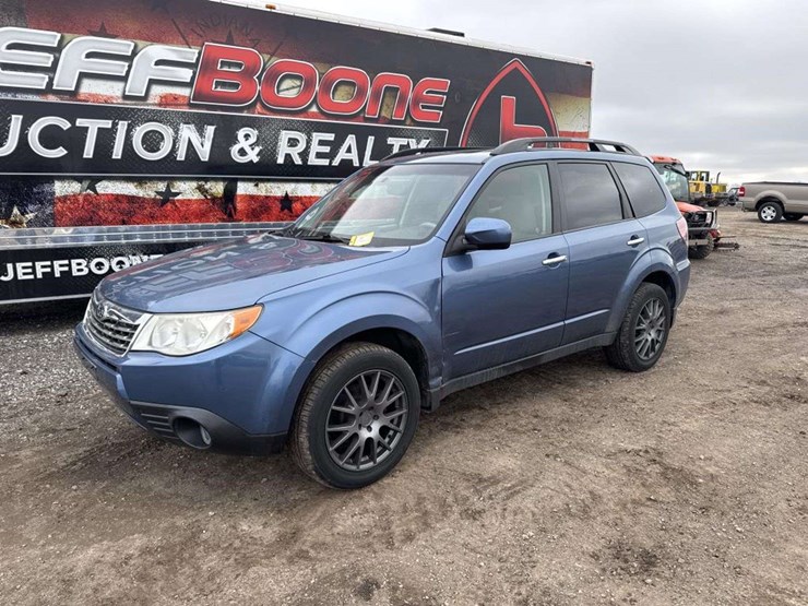 2010-subaru-forester-image-1