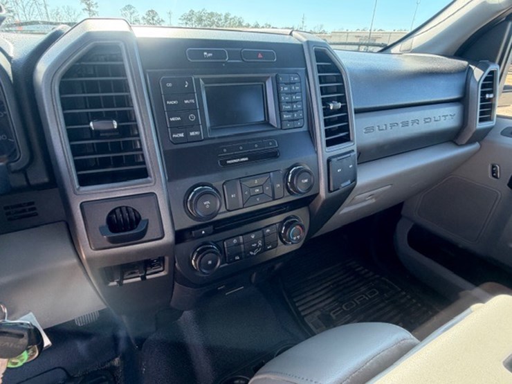 2018-ford-f250-image-44