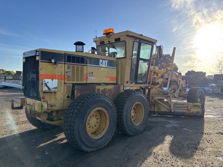 caterpillar-143h-image-3