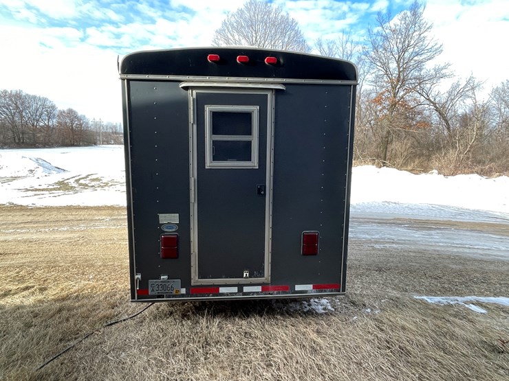 1999-united-expressline-image-6