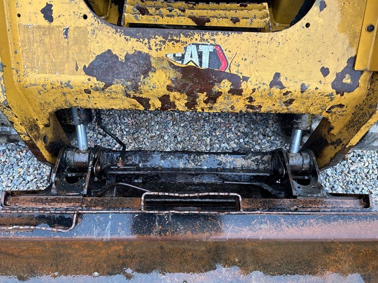 2020-caterpillar-299d3-xe-image-10