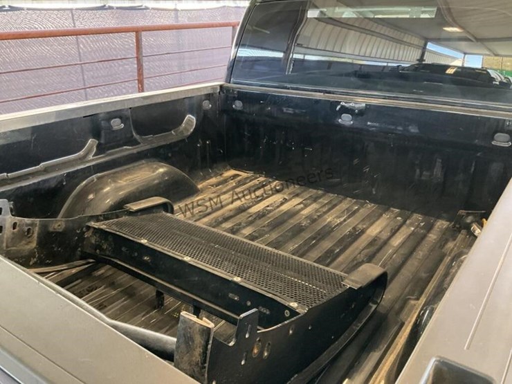 2018-chevrolet-silverado-1500-image-9