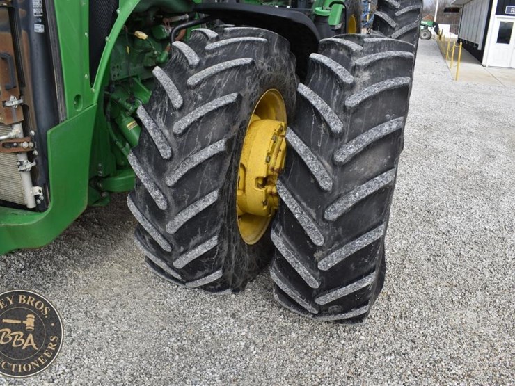 2014-john-deere-8345r-image-31