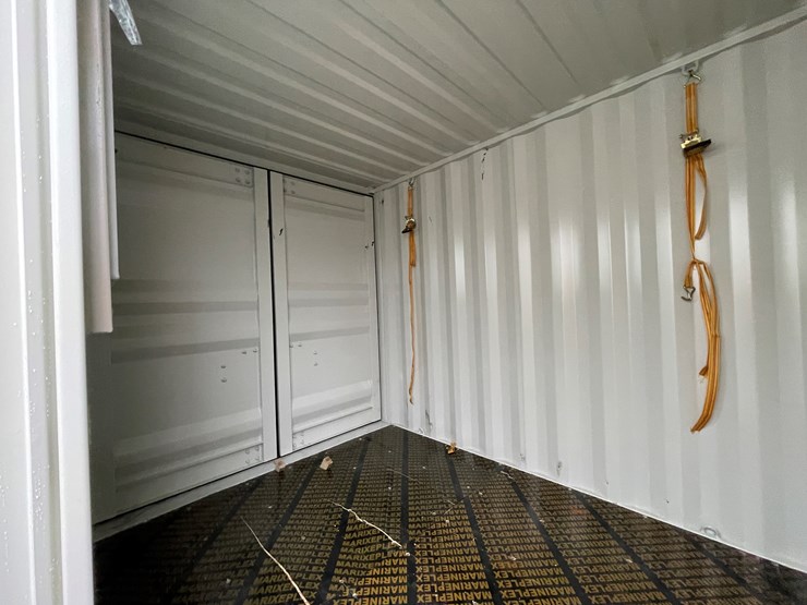 #5401-•-small-office-container-image-6