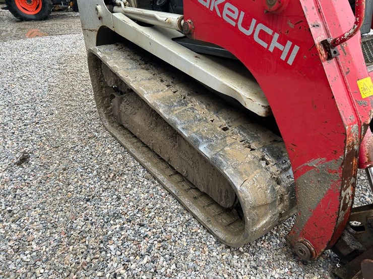 takeuchi-tl12-image-12