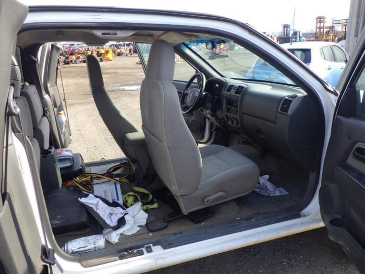 2004-chevrolet-colorado-image-6