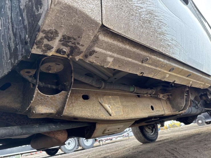 2013-chevrolet-2500-image-9