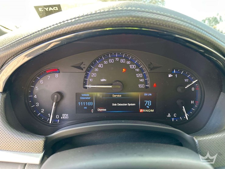 2016-cadillac-xts-sedan-image-16