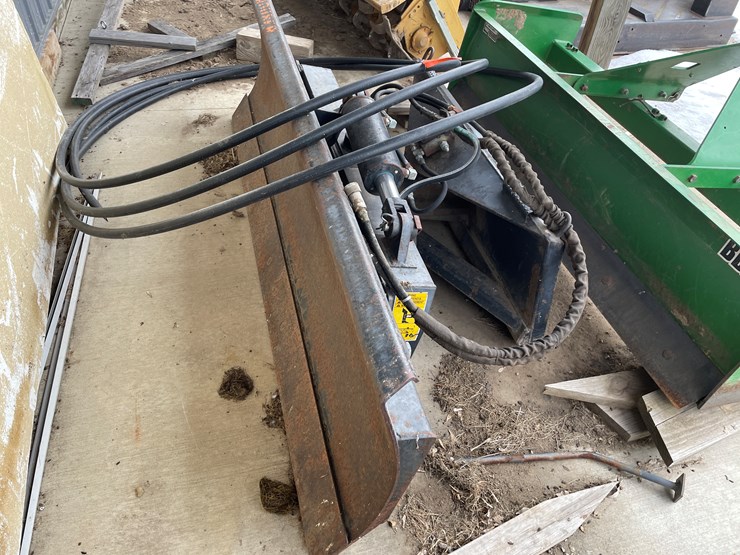 #7581-•-grouser-6-way-dozer-blade-image-2