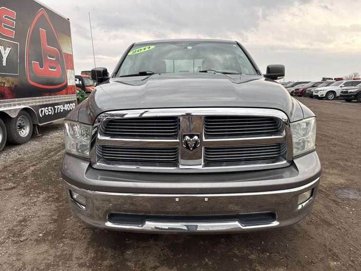 2011-dodge-ram-1500-image-7