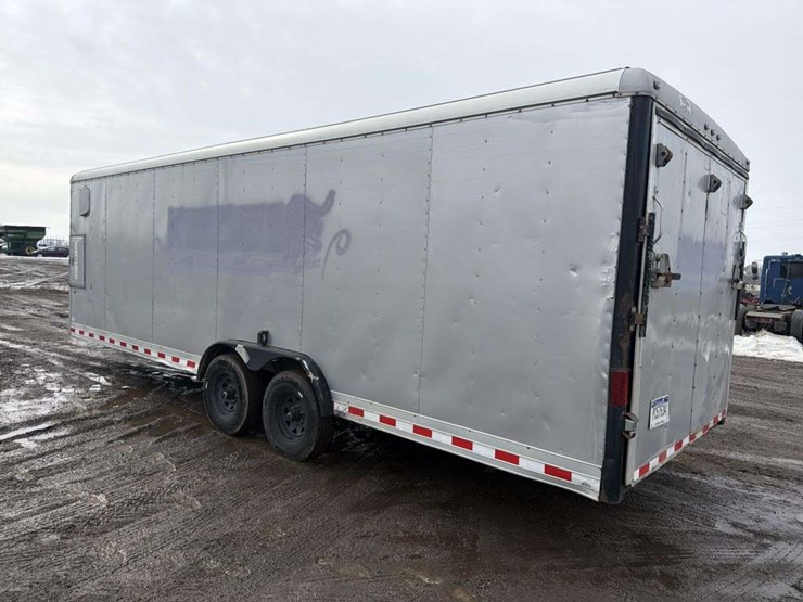 2006-cargo-wells-image-2