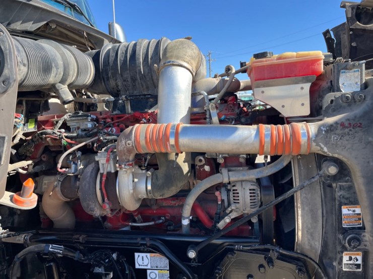 2013-kenworth-t800-image-10