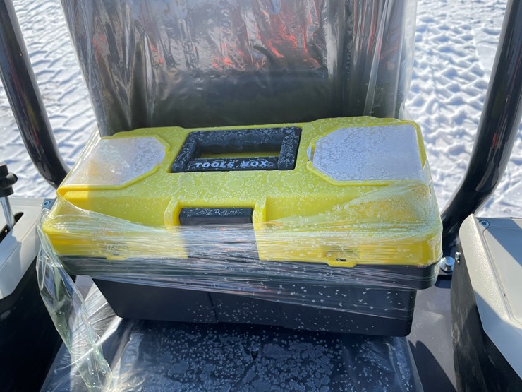 #5378-•-mx15rx-mini-excavator-image-10