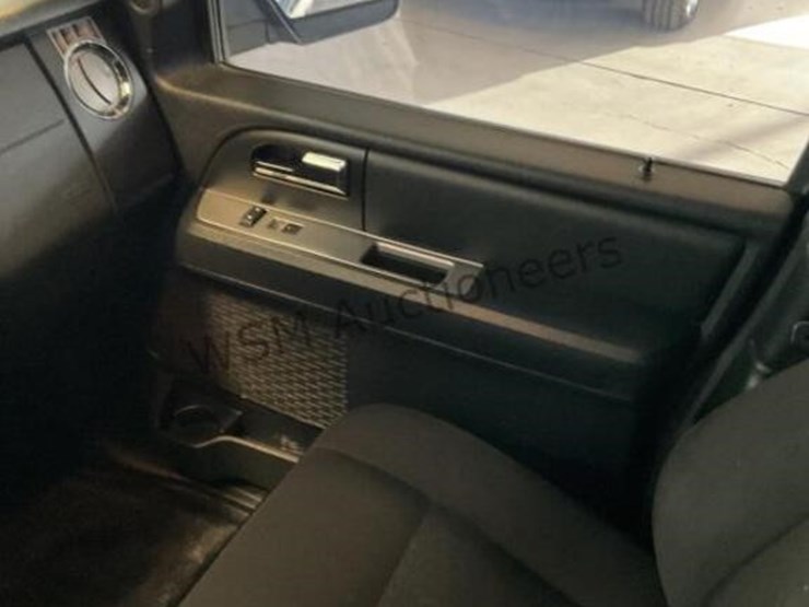 2016-ford-expedition-image-20