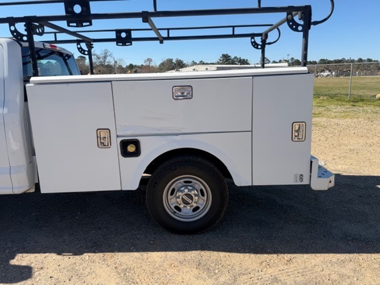 2018-ford-f250-image-11