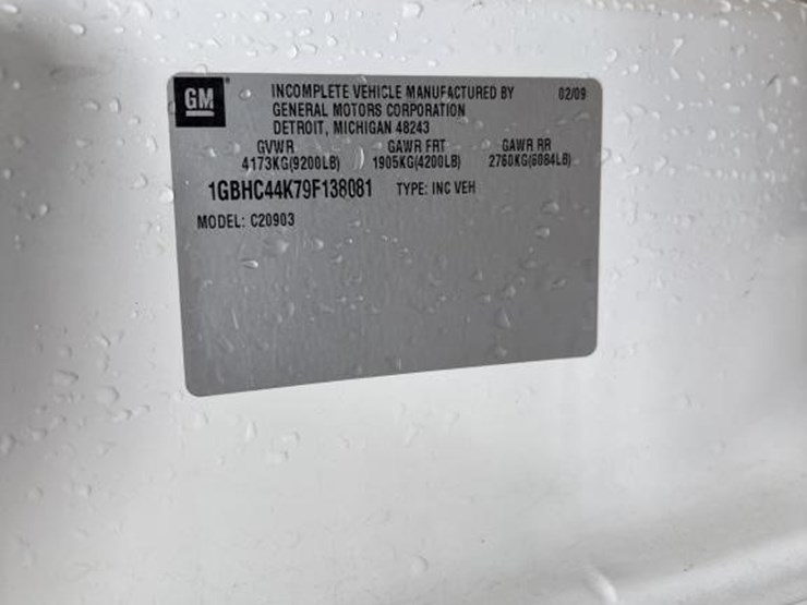 2009-chevrolet-2500-image-16