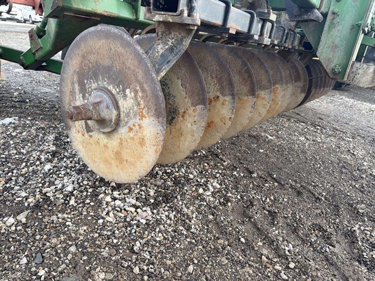 john-deere-714-image-10