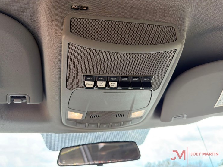 2017-ford-f350-xl-image-28