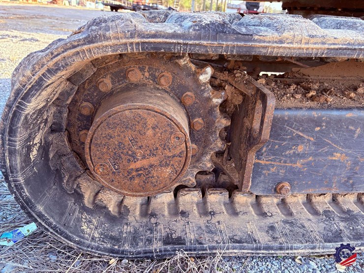 2016-cat-305e2-mini-excavator-image-40