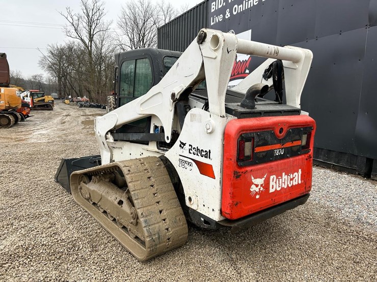 2019-bobcat-t870-image-2