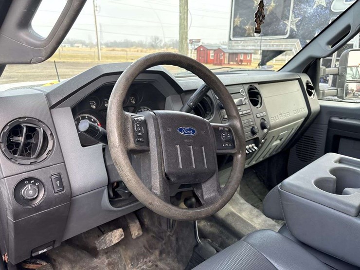 2016-ford-f350-image-21