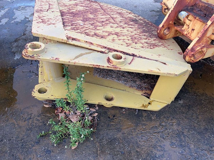 14”-scoop-bucket-image-10