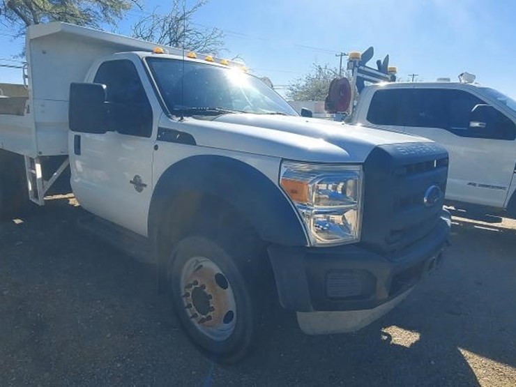 2013-ford-f550-image-4