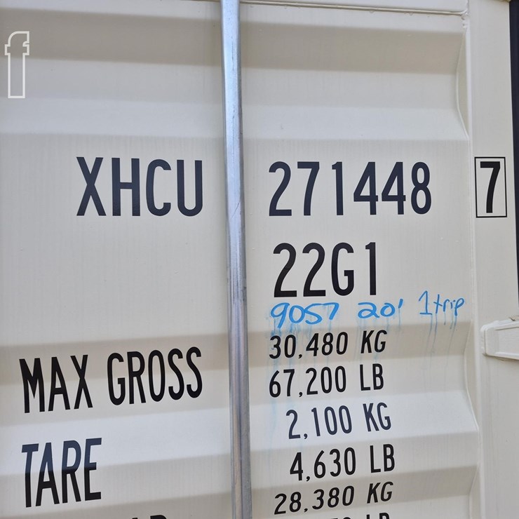 20 FOOT SHIPPING CONTAINER