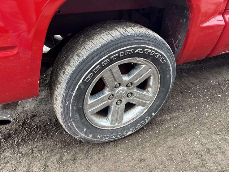 2007-dodge-dakota-image-10