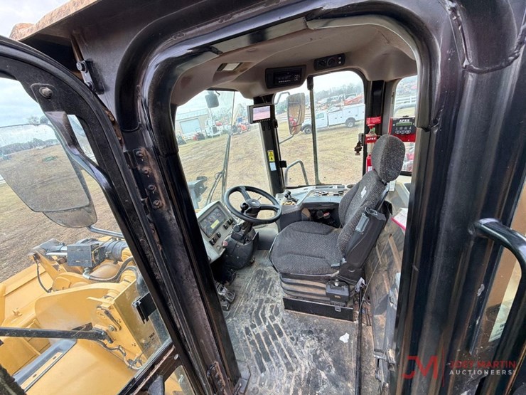 2021-caterpillar-950gc-image-19