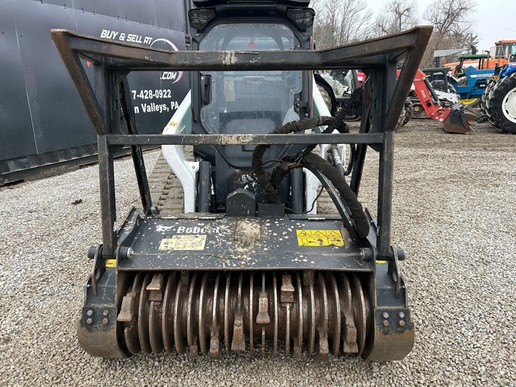 2022-bobcat-t76-image-9