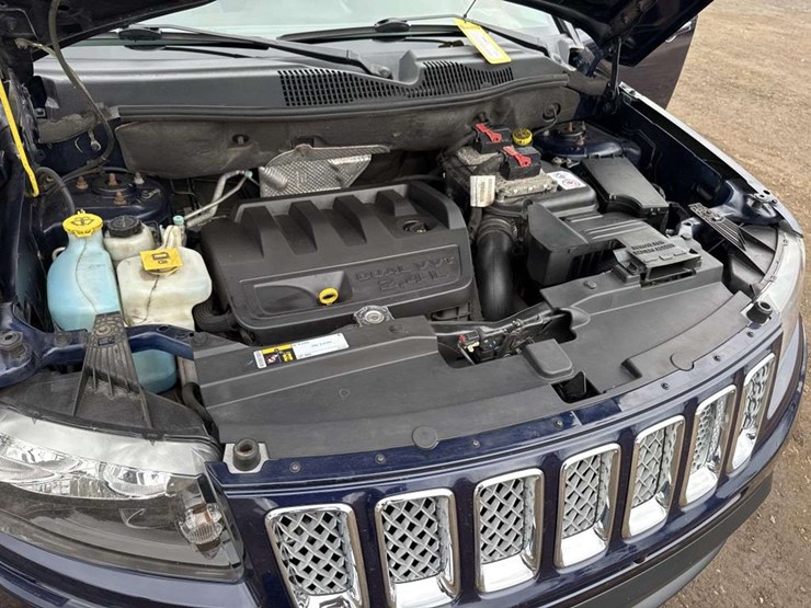 2016-jeep-compass-image-21