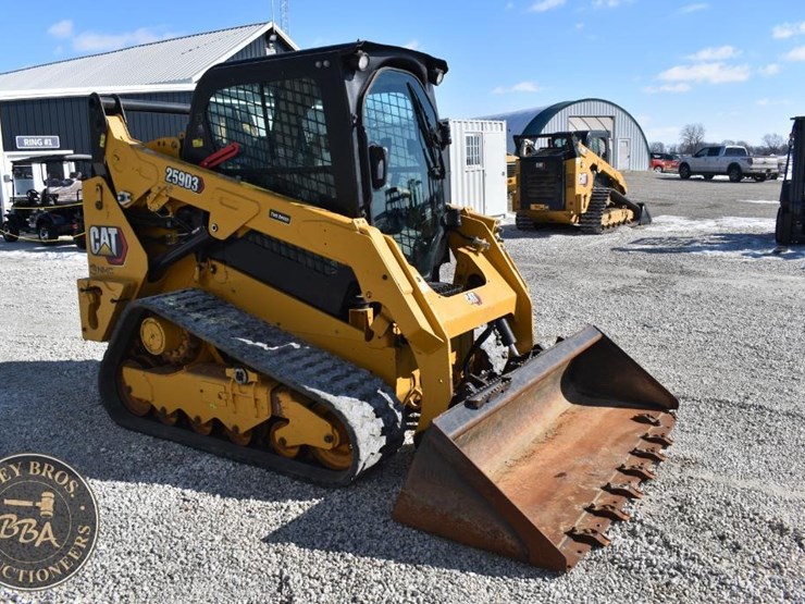 2022-caterpillar-259d3-image-17