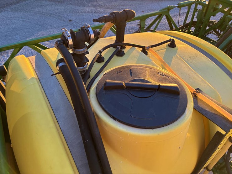 2017-john-deere-r4023-image-82