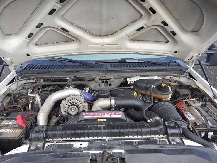 2007-ford-f550-image-28