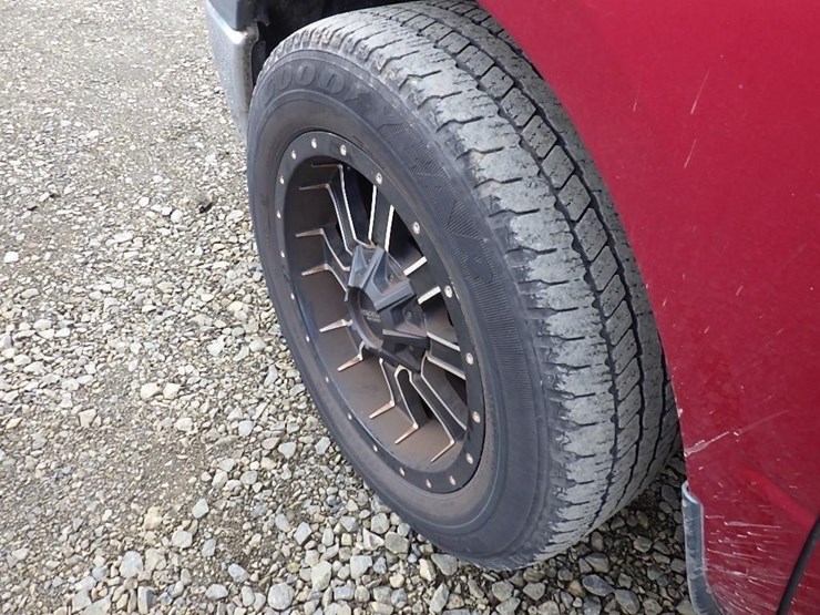 2011-dodge-1500-image-16