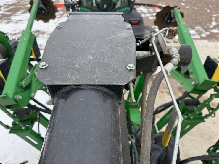 john-deere-1795-image-35