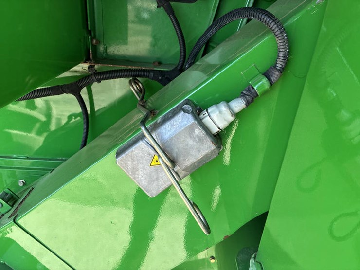 2013-john-deere-s670-image-76