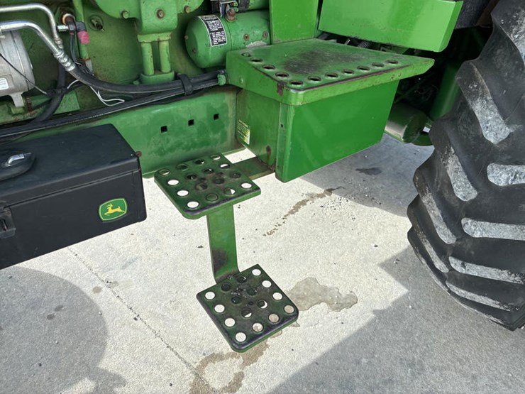 1984-john-deere-4450-image-31