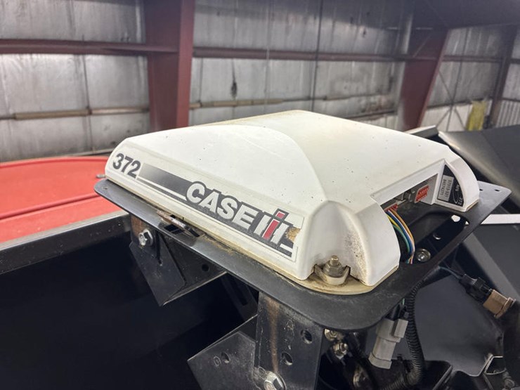 2012-case-ih-7230-image-88