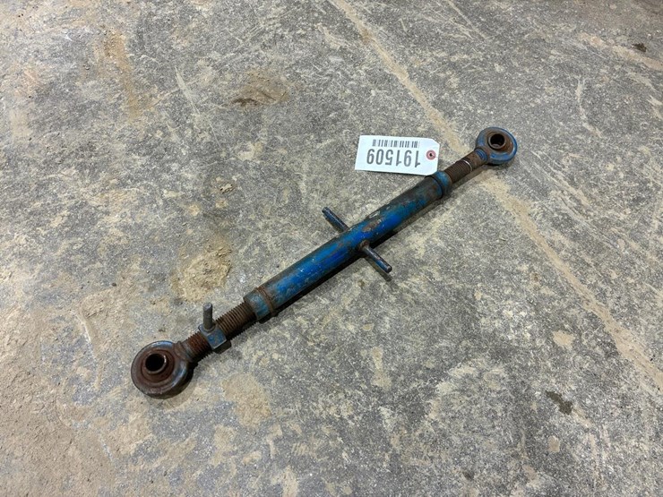 ford-tractor-image-2