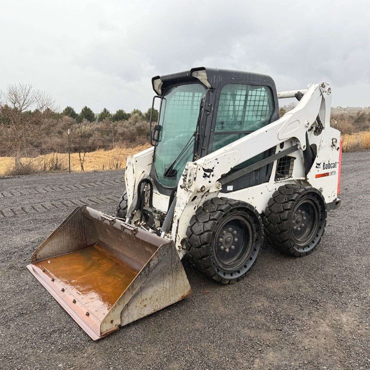2013 BOBCAT S570