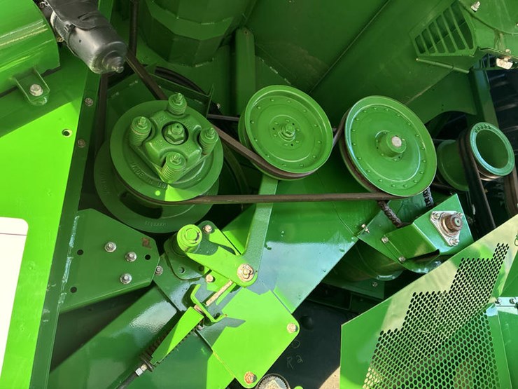 2021-john-deere-s770-image-76