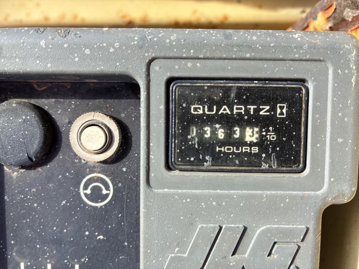 2007-jlg-2630es-image-21